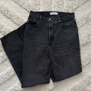Abercrombie & Fitch 90’s Straight Ultra High Rise Jeans size 26 2R